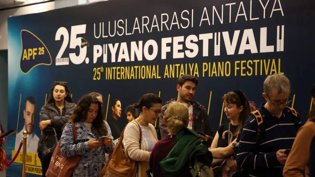 Antalya Piyano Festivali’nde Gişe Kuyruğu Uzadıkça Uzadı! 7